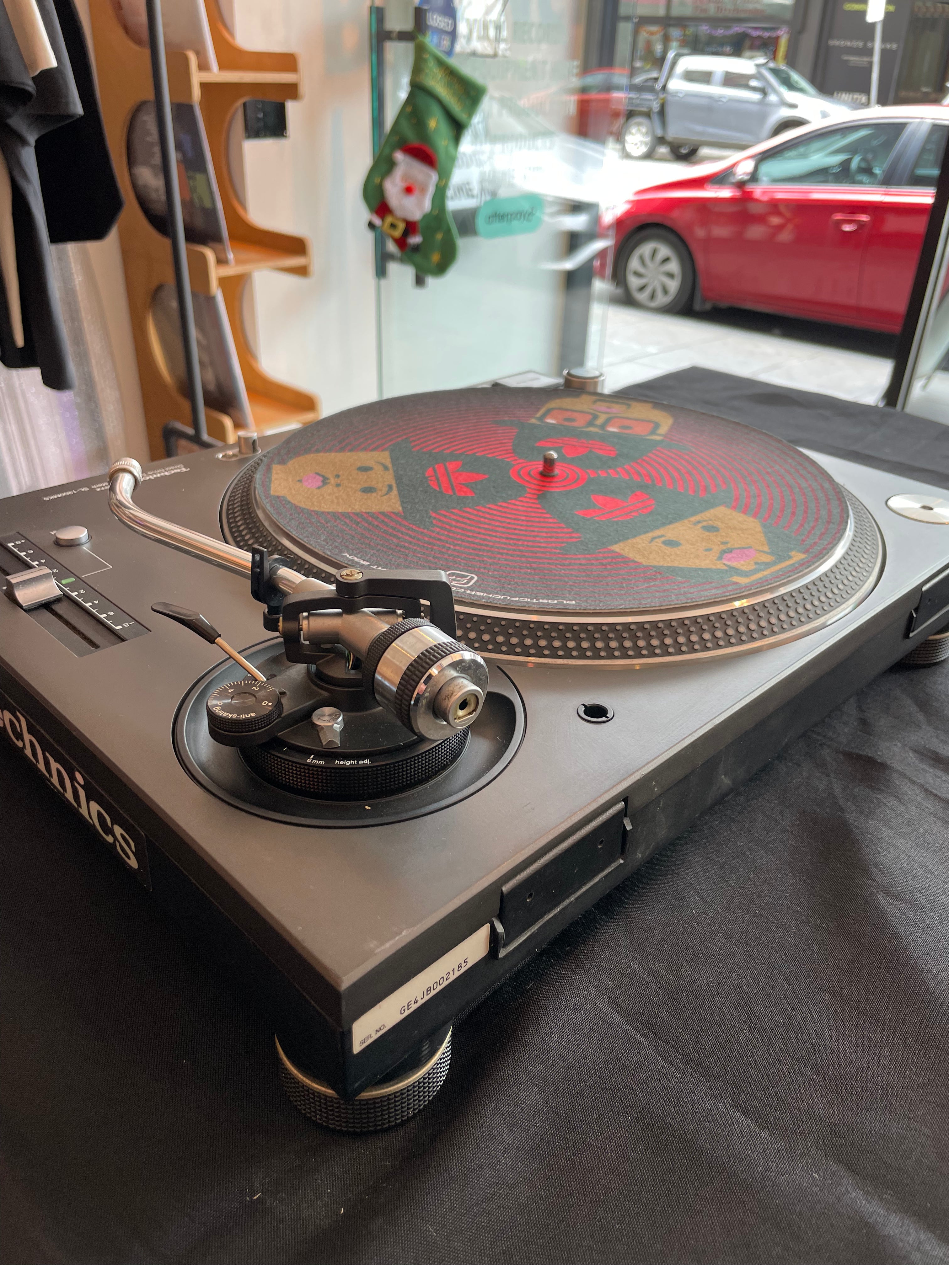 (Second Hand) Technics SL-1200MK5 Black Direct Drive Turntable