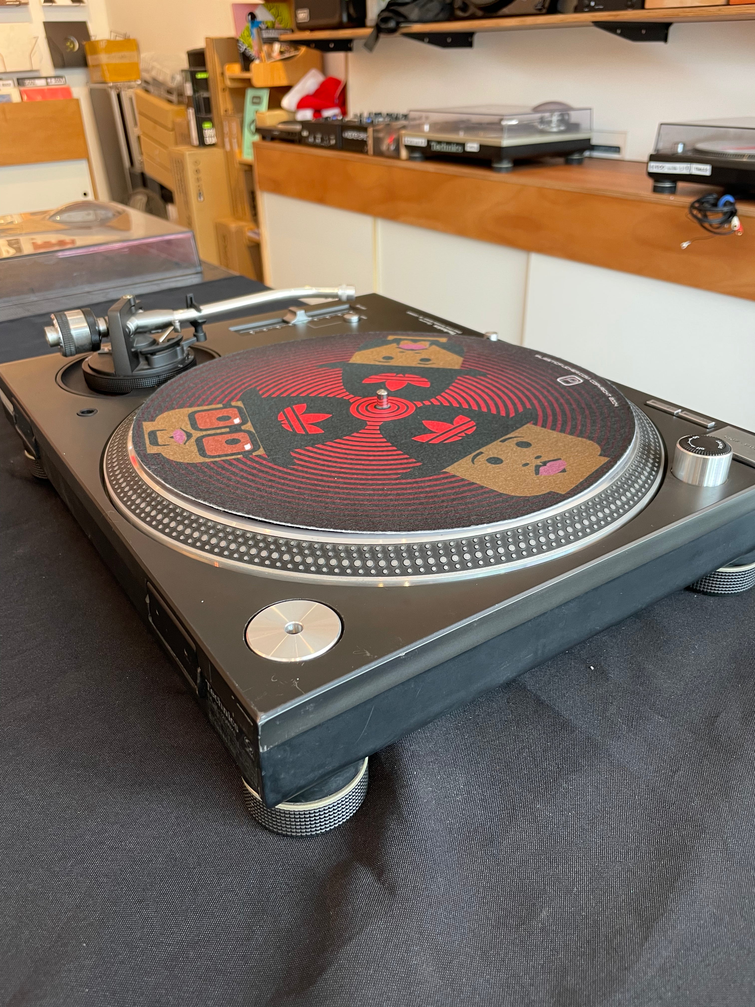 (Second Hand) Technics SL-1200MK5 Black Direct Drive Turntable