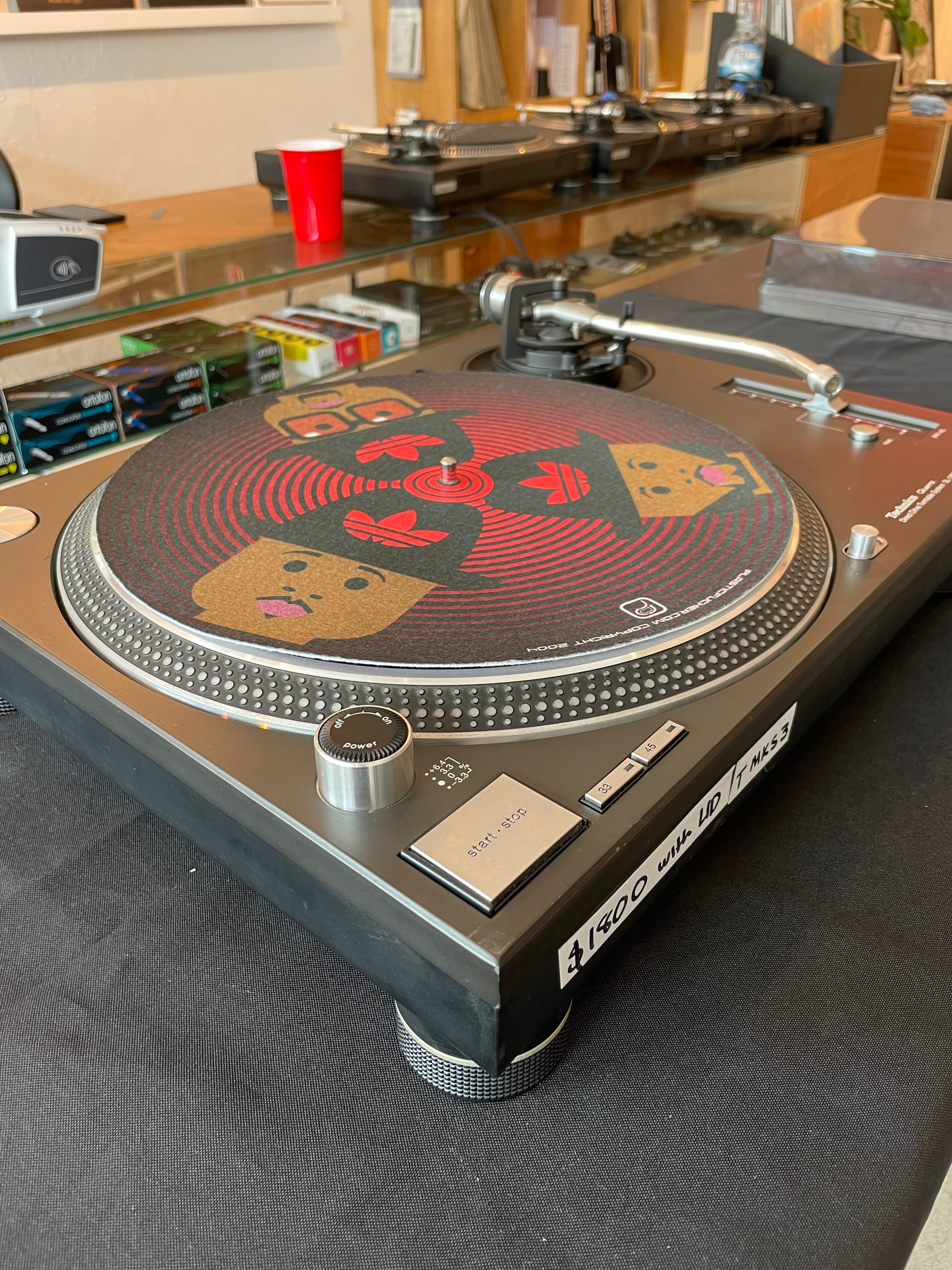 (Second Hand) Technics SL-1200MK5 Black Direct Drive Turntable