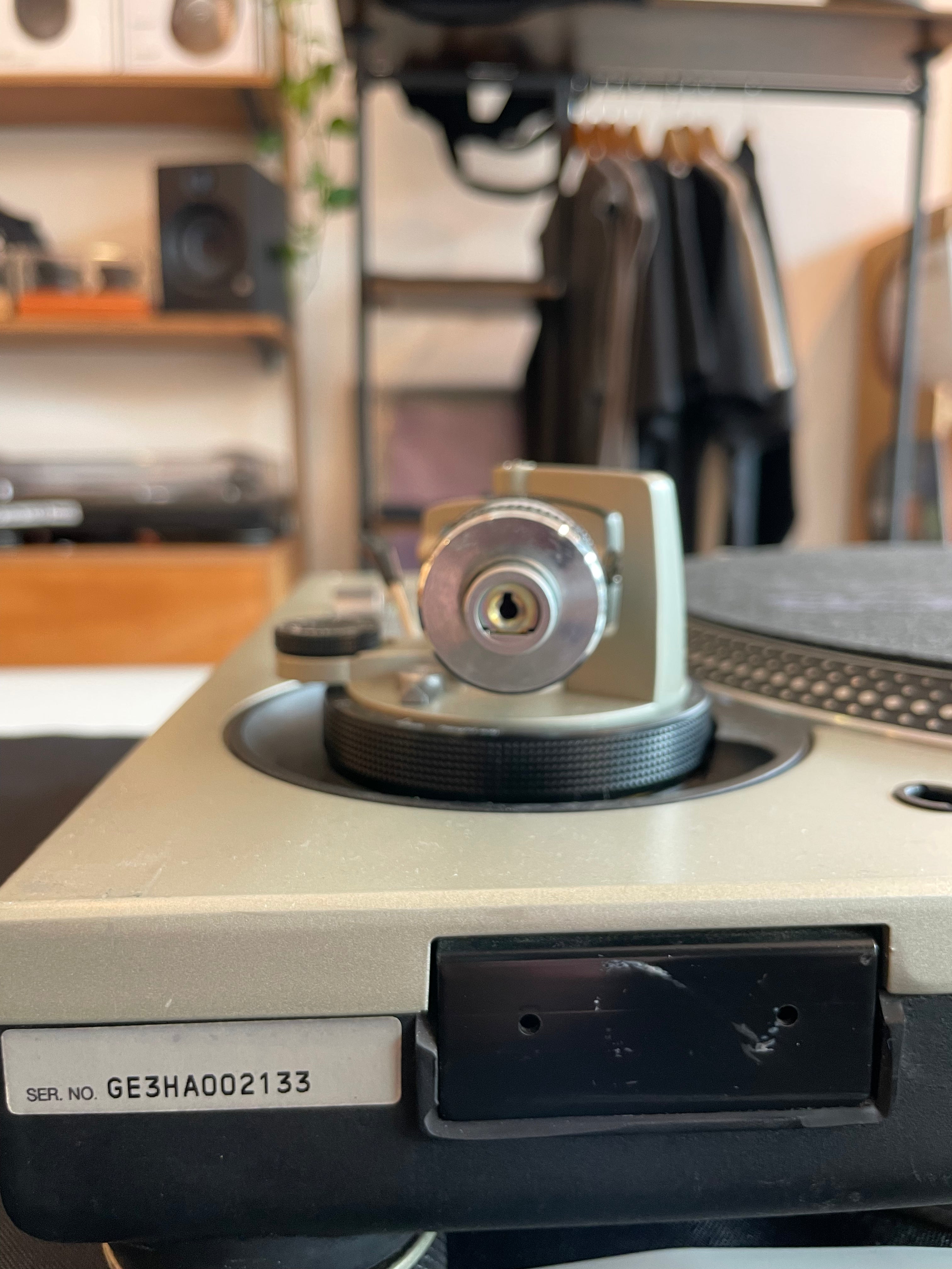 (Second Hand) Technics SL-1200MK5 Silver Direct Drive Turntable