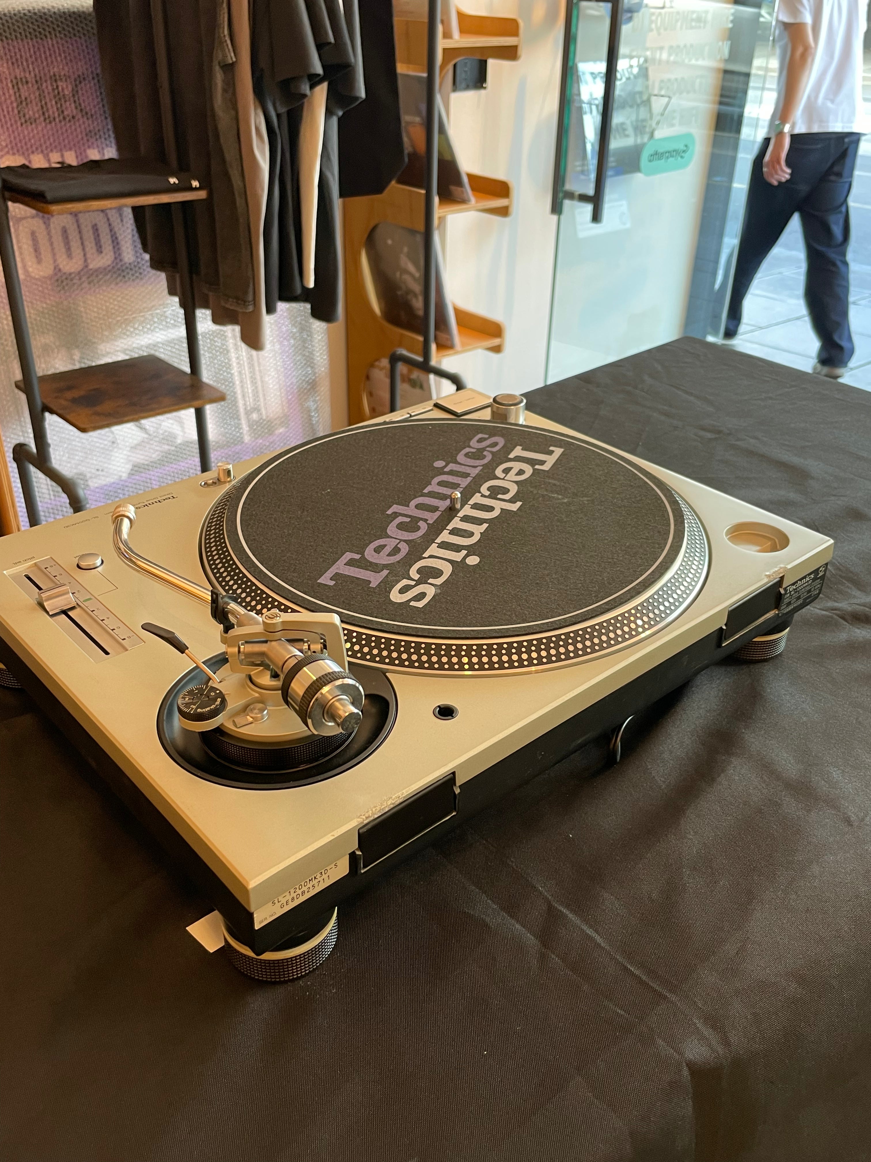 (Second Hand) Technics SL-1200MK3D Silver Direct Drive Turntable