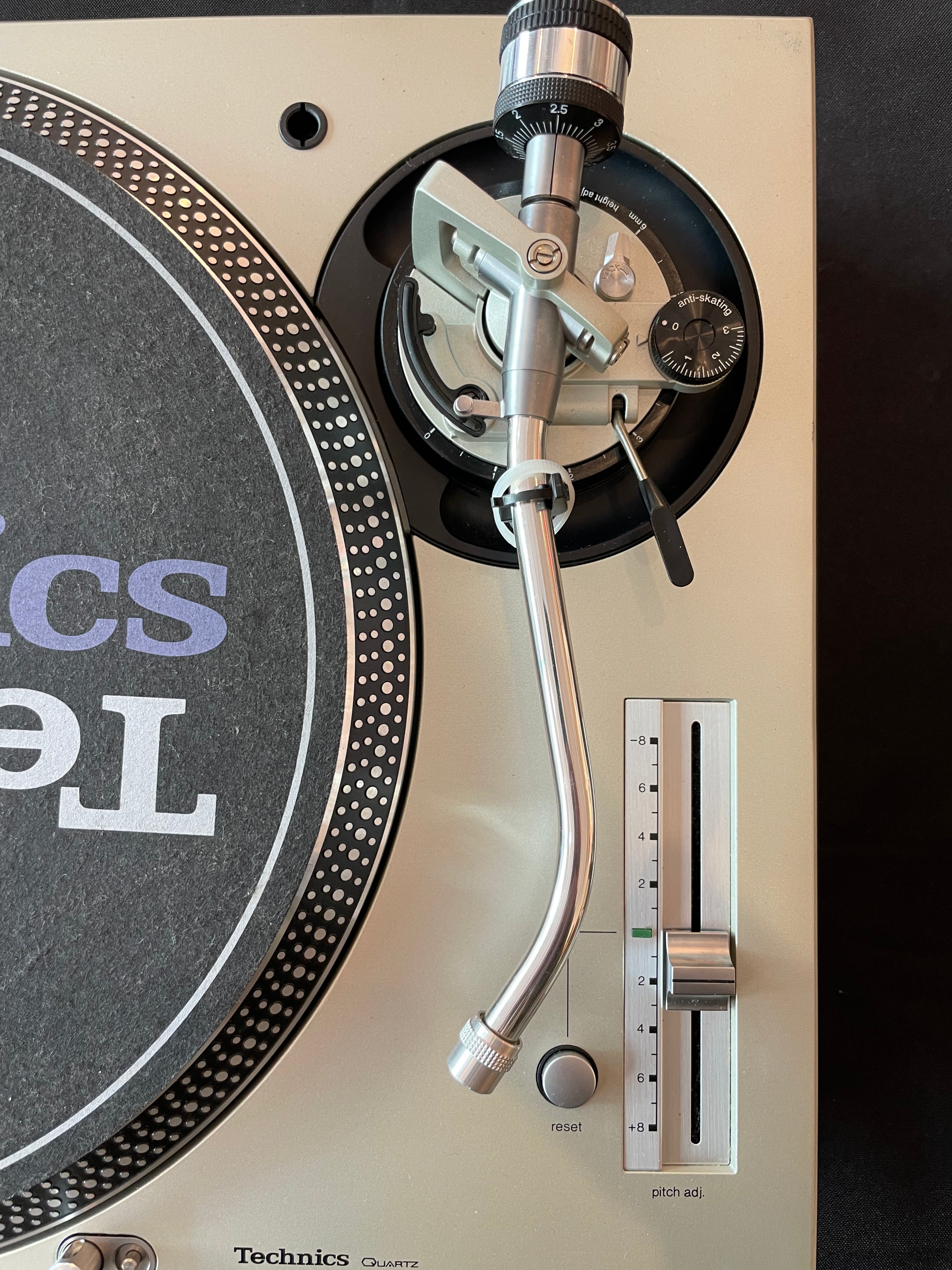 (Second Hand) Technics SL-1200MK3D Silver Direct Drive Turntable