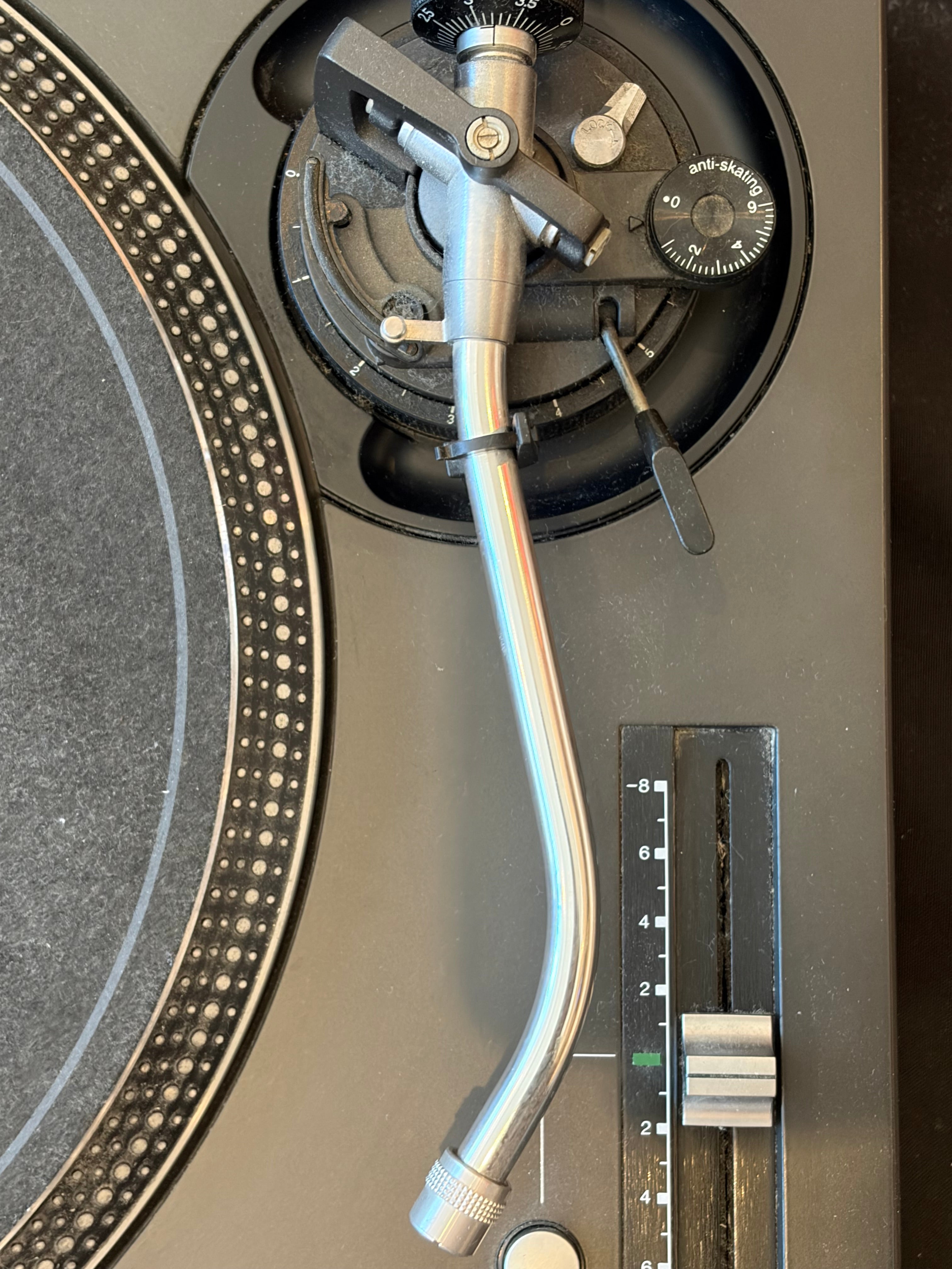 Technics SL-1200 MK5 Black (secondhand) TMK24